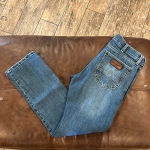 Wrangler retro slim straight men’s jeans size 32x32
